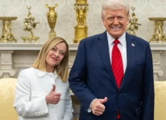 La sintonia tra Donald Trump e Giorgia Meloni scricchiola: «Sono scioccato da lei. Pensavo che avesse coraggio, mi sbagliavo»