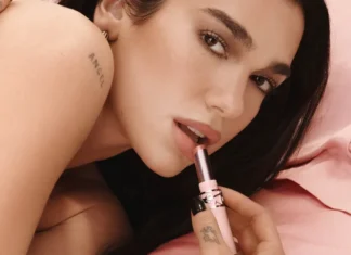 YSL ha appena lanciato il prodotto labbra che tutte le clean girl ex-tumblr girl stavano aspettando