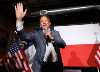 Trump appoggia Ken Paxton nella corsa al Senato in Texas in vista del ballottaggio