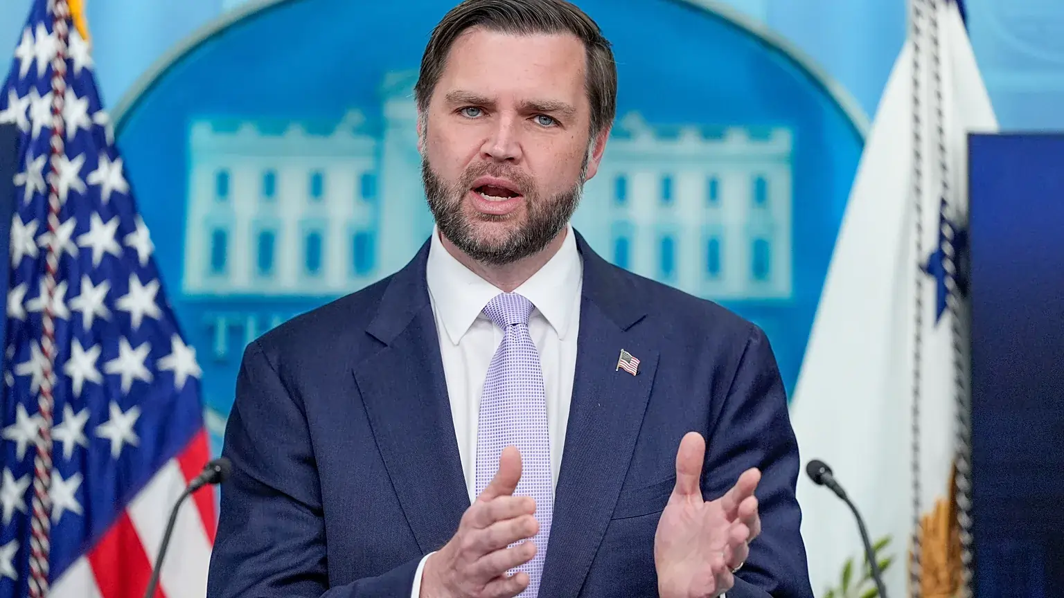 il vicepresidente americano jd vance rassicura l8217europa sulla riduzione di truppe in polonia ma invita l8217ue ad essere pi249 responsabile da Metropolitanmagazine.it il vicepresidente americano jd vance rassicura l8217europa sulla riduzione di truppe in polonia ma invita l8217ue ad essere pi249 responsabile