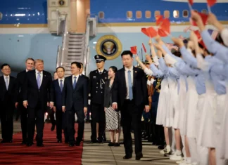 Trump è in Cina per incontrare Xi, si parlerà di guerra in Iran, di commercio e della vendita di armi statunitensi a Taiwan