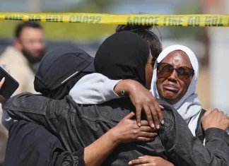 Sparatoria in una moschea a San Diego, in California, almeno tre persone uccise