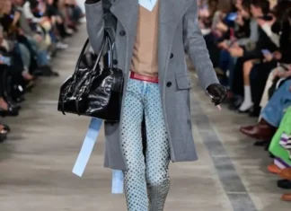 Sì, il 2026 segna il ritorno dello skinny jeans (e a dirlo è Gucci e Dior)