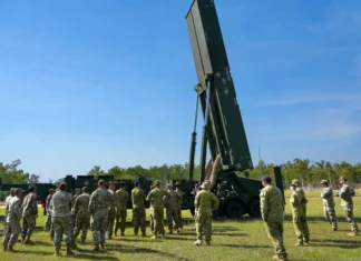 Trump è pronto a schierare il missile Dark Eagle contro l’Iran