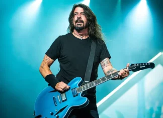Dave Grohl ha raggiunto Shane Hawkins e i suoi Chevy Metal sul palco del BottleRock, e il pensiero va a quella sera a Wembley, nel 2022 dave grohl