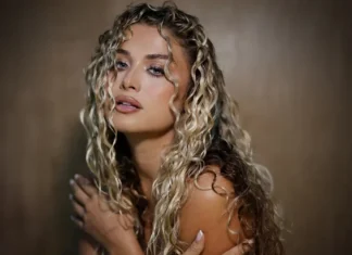 Chi è Antigoni Buxton, la cantante di Cipro all’Eurovision 2026