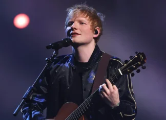 Ed Sheeran dice addio a Warner Music Group dopo quindici anni: «Me ne vado con tanto amore e gratitudine»