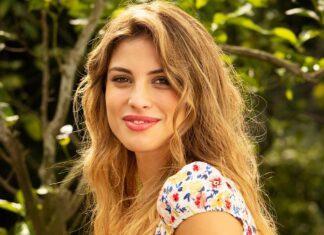 Chi è Flavia Gatti, l’attrice di “Roberta Valente – Notaio in Sorrento”?