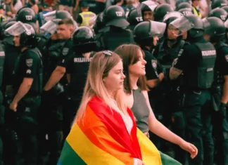 L’Ucraina lontana dalla tutela delle coppie LGBTQ+: «Putin sarebbe fiero di voi» Ucraina LGBTQ+ - Photo Credits Gay.it