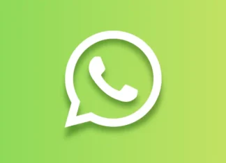 WhatsApp, aggiornamento su iPhone e Android: a cambiare saranno gli Stati, ma come? WhatsApp Aggiornamento - Realizzato con Canva