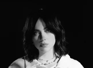 Billie Eilish difende i fan che riprendono i concerti: “Filmare ci mantiene connessi” Billie Eilish difende I fan che filmano i concerti