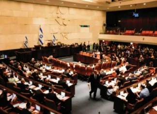 Il parlamento israeliano ha approvato una nuova legge: sarà possibile condannare a morte i cittadini palestinesi coinvolti negli attacchi del 7 ottobre 2023
