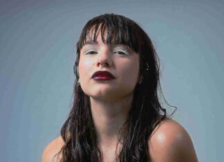 Chi è Essyla, la cantante belga in gara all’Eurovision Song Contest 2026 Essyla in gara all'Eurovision per il Belgio