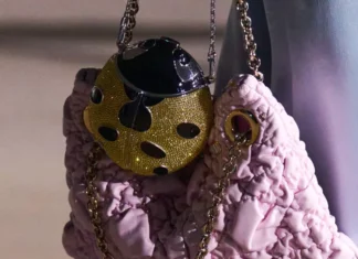 Coccinelle ovunque: il trend ladybug più cute del 2026 sta invadendo fashion week, beauty e TikTok