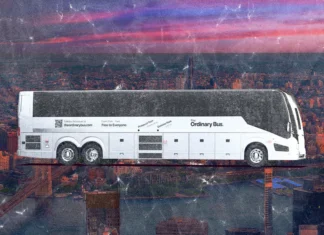 The Ordinary ha lanciato un bus gratis a Brooklyn e, honestly, è il marketing più Gen Z del 2026