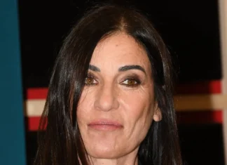 Paola Turci e il brutto incidente: “Ho sentito tutta la faccia aperta, come quando l’acqua batte sul viso sotto la doccia”