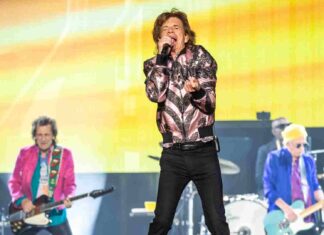I Rolling Stones hanno (finalmente) annunciato il nuovo album che conterrà i feat di Paul McCarney e Robert Smith Rolling Stones annunciano il nuovo album