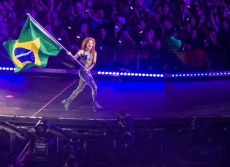 “Las mujeres facturan”, e non poco: oltre due milioni di spettatori al concerto di Shakira a Copacabana