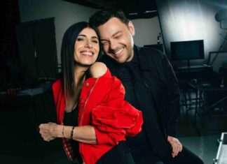 Classifica Radio, Tiziano Ferro e Giorgia raggiungono il primo posto con “Superstar” Classifica Radio, Tiziano Ferro e Giorgia raggiungono il primo posto con Superstar