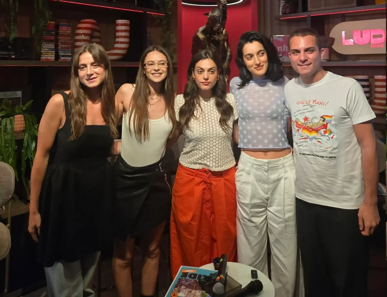 conferenza stampa del roma pride 2026 levante francesca michielin e margherita vicario sono pronte da Metropolitanmagazine.it conferenza stampa del roma pride 2026 levante francesca michielin e margherita vicario sono pronte
