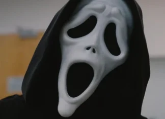 Il pubblico sceglie di ridere ‘da morire’: ‘Scary Movie 6’ troneggia il box office con 4 milioni di dollari in pochi giorni