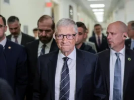 Caso Epstein, Bill Gates ammette: “Non avrei mai dovuto incontrarlo”
