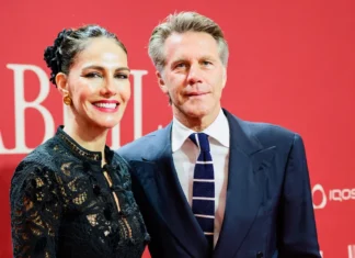 Chi è la nuova compagna di Emanuele Filiberto di Savoia, l’ex modella Adriana Abascal: “È straordinaria”