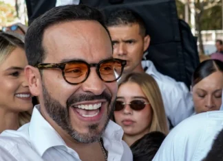 I risultati del primo turno e il ballottaggio in Colombia, in testa l’estrema destra con Abelardo de la Espriella (spinto da Trump)