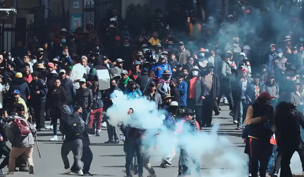 bolivia vittima di una crisi senza fine il presidente annuncia lo stato di emergenza da Metropolitanmagazine.it bolivia vittima di una crisi senza fine il presidente annuncia lo stato di emergenza
