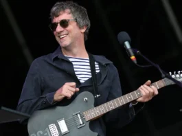 Graham Coxon dei Blur ha dichiarato che, se fosse stato di Manchester, sarebbe entrato negli Oasis