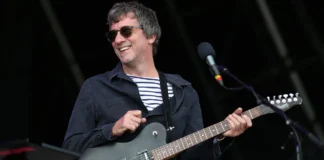 Graham Coxon dei Blur ha dichiarato che, se fosse stato di Manchester, sarebbe entrato negli Oasis