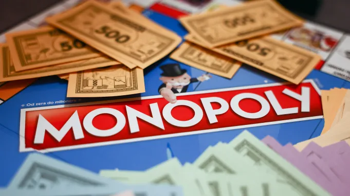lionsgate e hasbro al lavoro per il film 8216monopoly8217 il gioco da tavolo pi249 famoso del mondo ha una storia da raccontare da Metropolitanmagazine.it lionsgate e hasbro al lavoro per il film 8216monopoly8217 il gioco da tavolo pi249 famoso del mondo ha una storia da raccontare