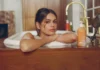 Kaia Gerber firma il suo ruolo beauty più importante di sempre: è la prima Creative Partner in Residence di Uni