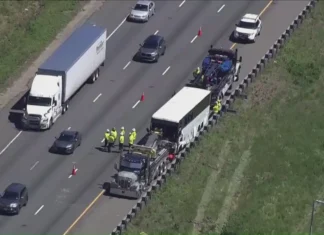 USA, incidente mortale in Virginia: l’inchiesta della CBS rivela il coinvolgimento della compagnia di trasporti Incidente Virginia Indagini - Photo Credits WFMY News 2