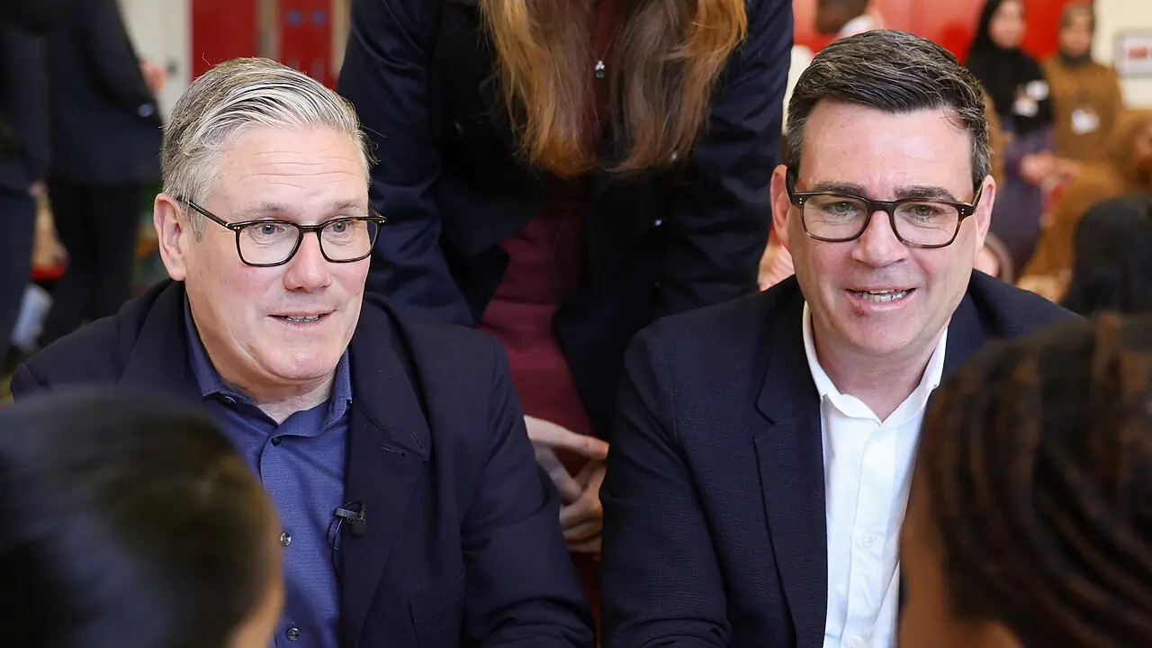 keir starmer e andy burnham si sono incontrati gelo e risentimento tra il premier uscente e il suo probabile successore da Metropolitanmagazine.it keir starmer e andy burnham si sono incontrati gelo e risentimento tra il premier uscente e il suo probabile successore