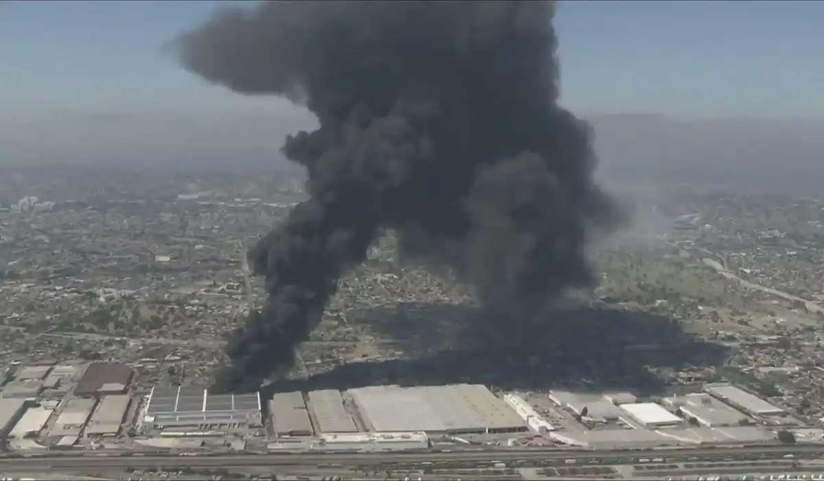 los angeles dichiarato stato di emergenza causa incendio il punto della situazione da Metropolitanmagazine.it los angeles dichiarato stato di emergenza causa incendio il punto della situazione