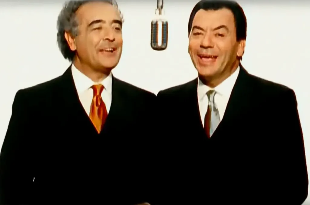 Los del Rio nel video di Macarena. Photocredits Billboard