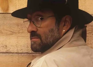 Lucio Dalla rivive a teatro attraverso lo spettacolo “L’anno che verrà”, con Pierdavide Carone