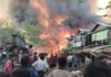 Un’esplosione in un edificio pieno di esplosivi in Myanmar ha ucciso oltre 50 persone