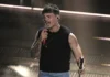 Olly torna a cantare nella sua Genova e annuncia un tour negli stadi: la scaletta del concerto