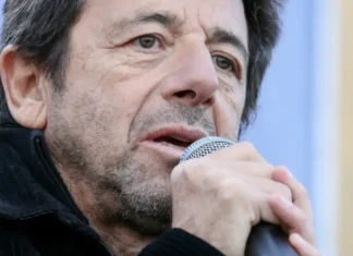 Parigi, Patrick Bruel in stato di fermo: l’uomo è accusato di violenza sessuale Patrick Bruel - Photo Credits RTL