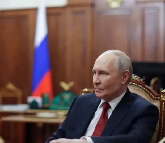 Guerra Russia-Ucraina, Putin ammette che il Paese sta affrontando «un periodo difficile» Putin Petrolio - Photo Credits Tvsvizzera.it
