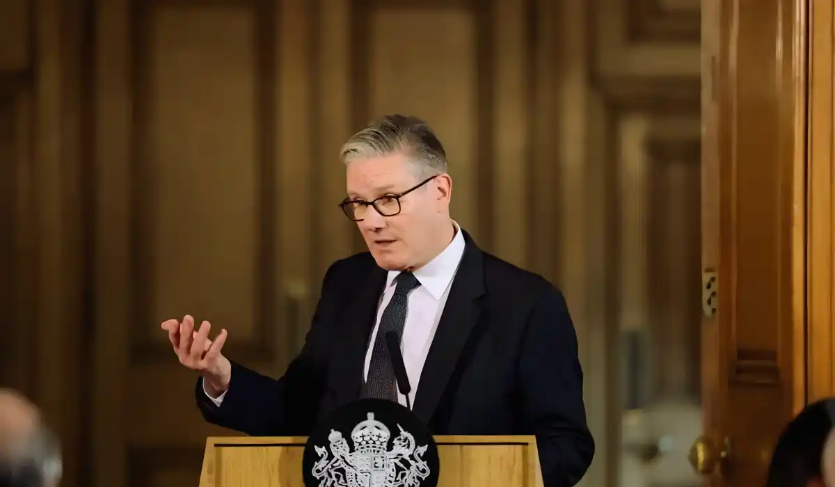 uk stop ai social sotto i 16 anni l8217annuncio del premier starmer rendono i bambini infelici da Metropolitanmagazine.it uk stop ai social sotto i 16 anni l8217annuncio del premier starmer rendono i bambini infelici