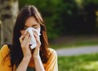 Valigie pronte e febbre a 38: perché il tuo corpo decide di scioperare proprio quando vai in vacanza? Vacanza Corpo - Photo Credits Henry Ford Health