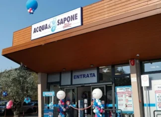 Raggiunta la vetta di 1.000 punti vendita per Acqua & Sapone acqua e sapone 2