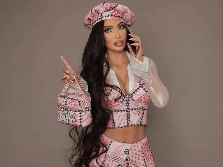 adieu clean girl il make up bratz 232 tornato e ora vogliamo tutte sembrare una bambola y2k da Metropolitanmagazine.it adieu clean girl il make up bratz 232 tornato e ora vogliamo tutte sembrare una bambola y2k