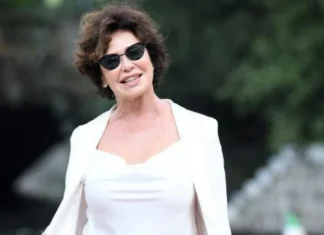 Chi è il Claudio Gentili il futuro (quarto) marito di Corinne Clery: “Con lui sono me stessa” Chi è il futuro marito di Corinne Clery