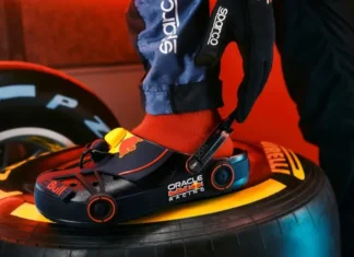 Le Crocs da Formula 1 esistono davvero, e sì, sembrano uscite da Mario Kart