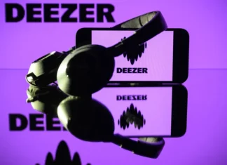 Deezer ha lanciato un rilevatore musicale di intelligenza artificiale su 20 piattaforme streaming Deezer ha preentato un detector AI