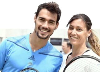 Fabio Fognini, la nascita dell’amore con la moglie Flavia Pennetta: “Lei ha fatto il primo passo” Fabio Fognini e la moglie Flavia Pennetta
